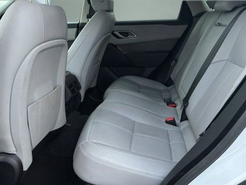 Used 2025 Land Rover Range Rover Velar Dynamic SE image 19