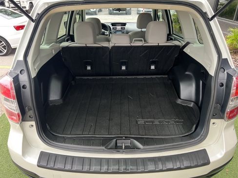 Used 2015 Subaru Forester 2.5i w/ Alloy Wheel Package image 27