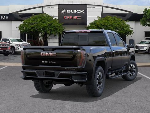 New 2026 GMC Sierra 2500 Denali w/ Denali Reserve Package image 6