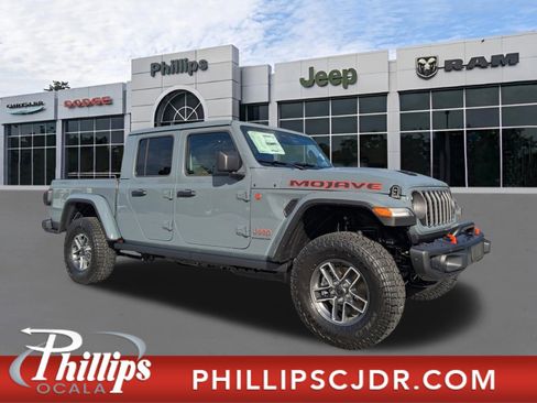 New 2026 Jeep Gladiator Mojave image 2