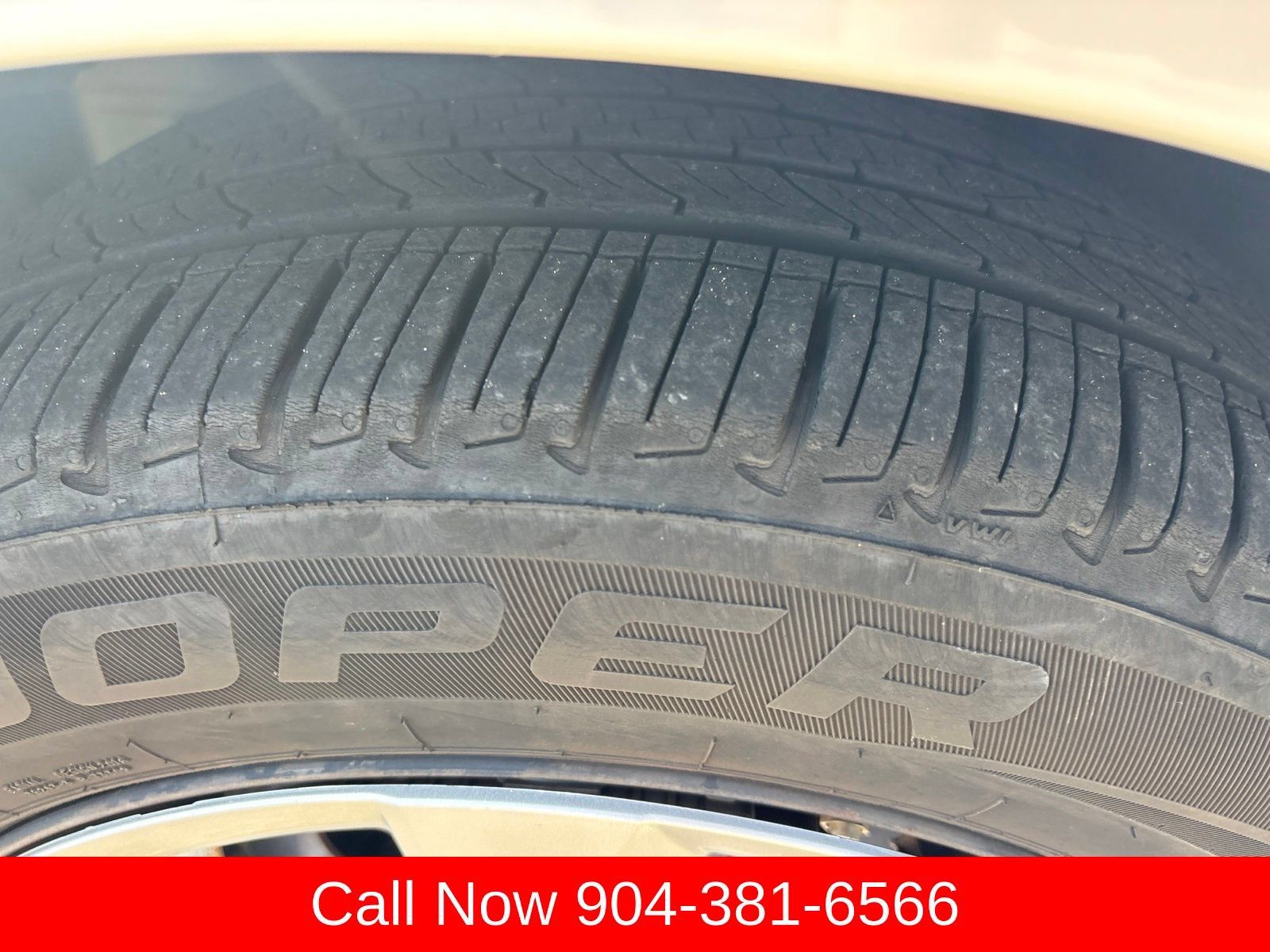 Used 2022 Toyota Corolla LE FWD image 12