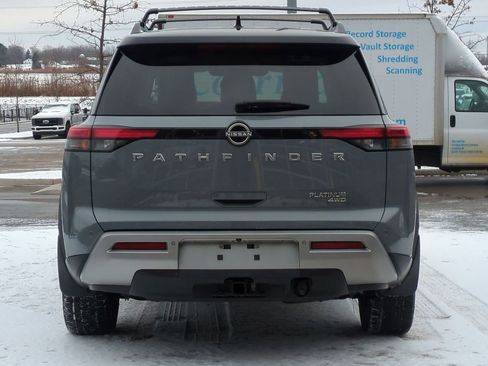 Used 2022 Nissan Pathfinder Platinum w/ Cargo Package image 5
