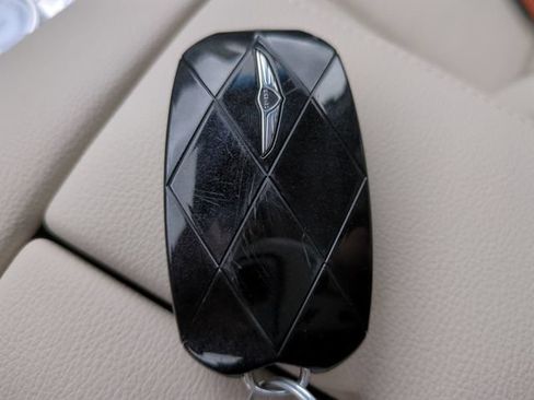 Used 2025 Genesis GV80 3.5T Advanced AWD/4WD image 27