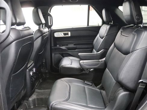 Used 2020 Ford Explorer ST w/ ST Street Pack image 12