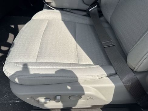 New 2026 GMC Sierra 1500 SLE image 12