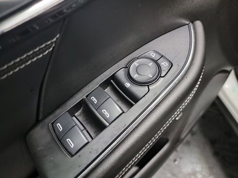 Used 2023 Buick Envision Preferred image 14