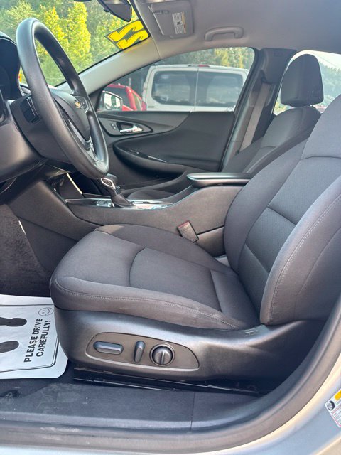 Used 2022 Chevrolet Malibu LT FWD image 16