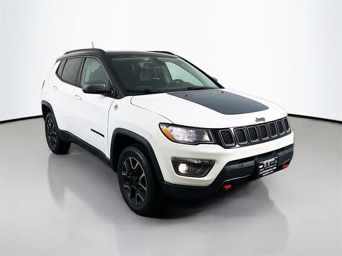 Used 2019 Jeep Compass Trailhawk w/ Leather Interior Group image 1