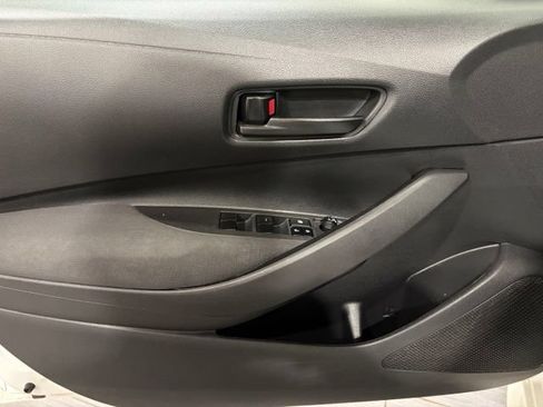 Used 2024 Toyota Corolla LE FWD image 10