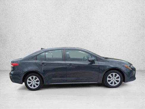 Used 2024 Toyota Corolla LE FWD image 4