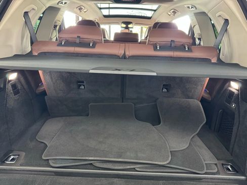 Used 2023 BMW X7 xDrive40i w/ Premium Package image 30