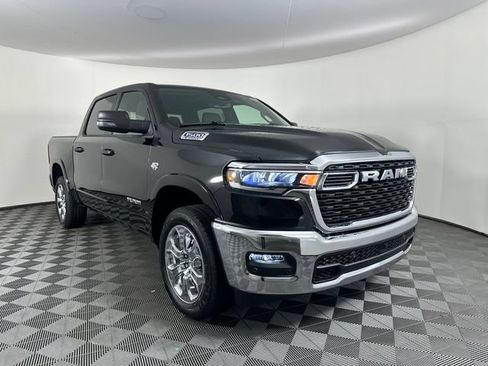 New 2026 RAM 1500 4x4 Crew Cab image 9