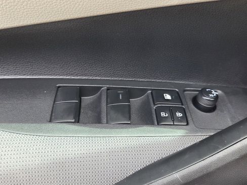 Used 2024 Toyota Corolla LE image 13