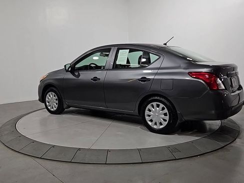 Used 2019 Nissan Versa S image 3