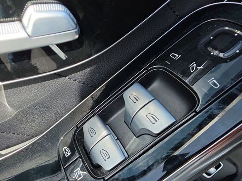 Used 2023 Mercedes-Benz S 580 4MATIC Sedan w/ AMG Line image 21