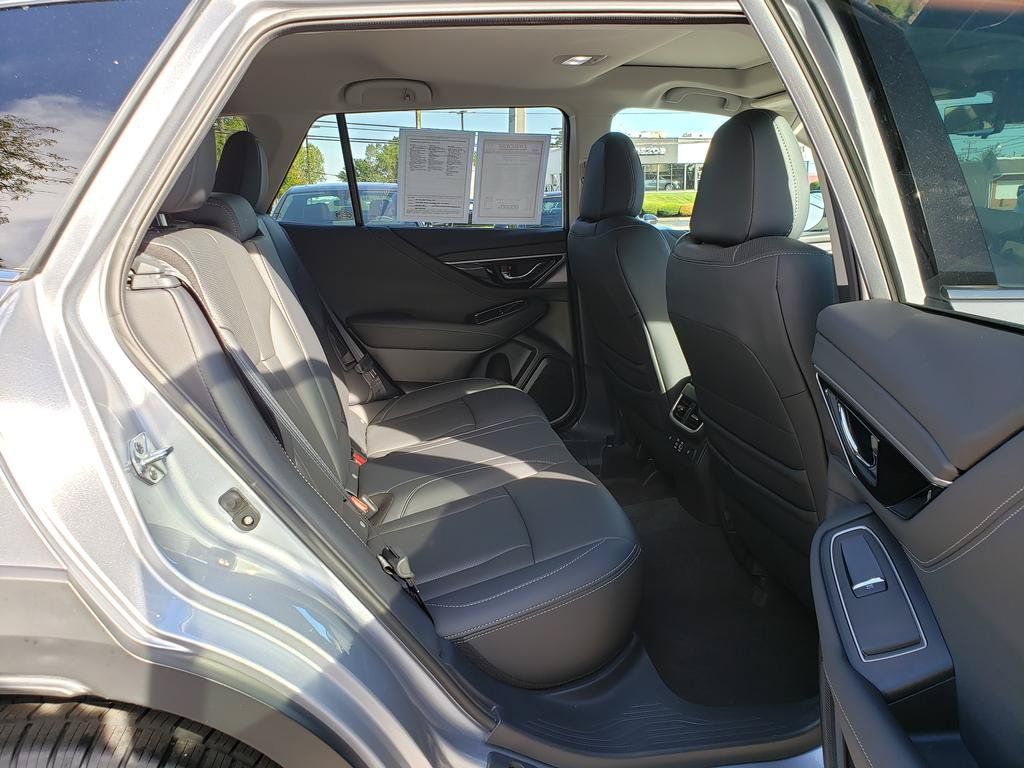 Used 2023 Subaru Outback Touring XT AWD/4WD image 16