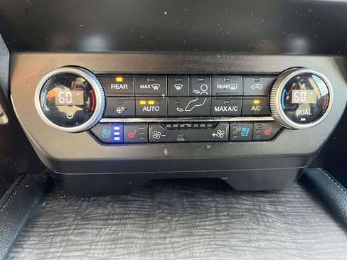 Certified 2021 Ford Expedition Limited RWD image 30