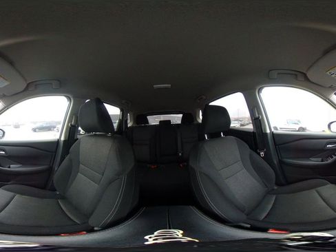 Used 2025 Nissan Rogue SV image 43