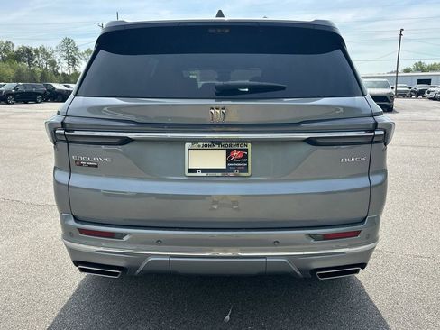 New 2026 Buick Enclave Avenir FWD image 7