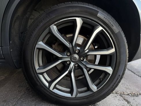 Used 2016 Volvo XC90 T6 Momentum image 42