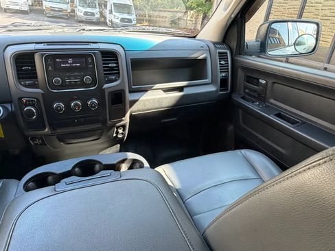 Used 2017 RAM 1500 Tradesman RWD image 12