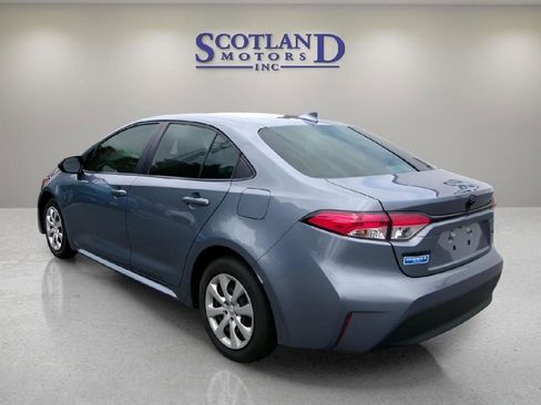 Used 2024 Toyota Corolla LE FWD image 8