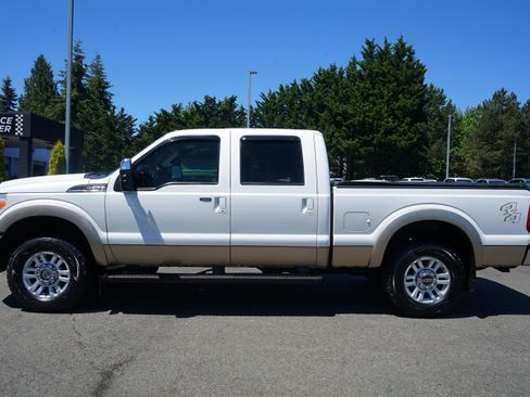 Used 2011 Ford F250 Lariat w/ Chrome Pkg AWD/4WD image 2