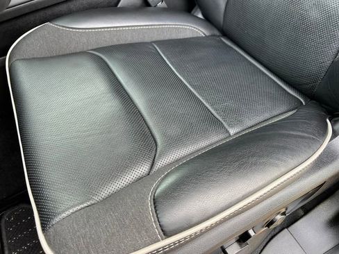 Used 2025 RAM 1500 Limited image 20