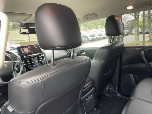 Used 2023 Nissan Armada SV image 27