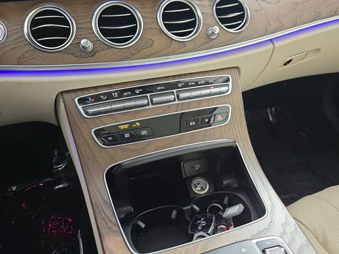Used 2021 Mercedes-Benz E 350 4MATIC Sedan image 27