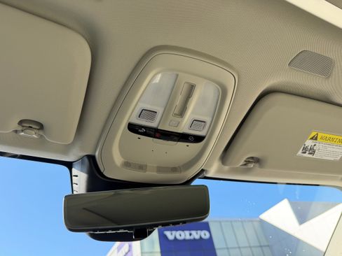 New 2026 Volvo XC60 B5 Ultra w/ Protection Package Premier image 16