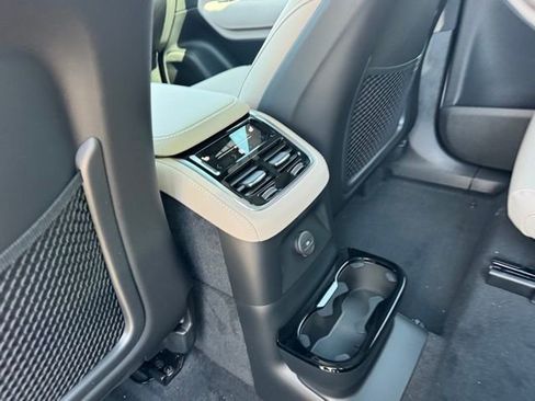 New 2026 Volvo XC90 T8 Plus w/ Protection Package AWD/4WD image 20