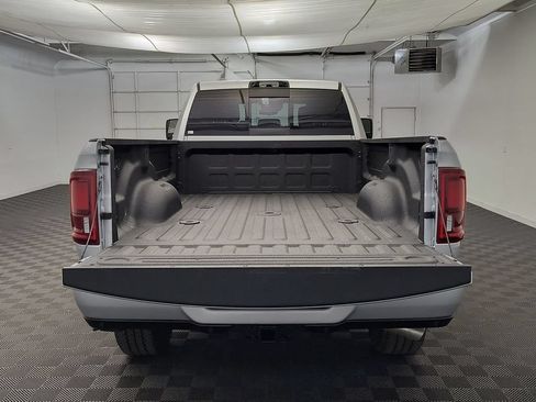 Used 2026 RAM 3500 Limited AWD/4WD image 18