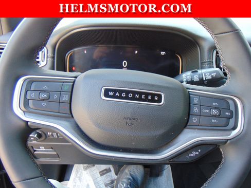Certified 2025 Jeep Wagoneer 4DR 4WD image 24