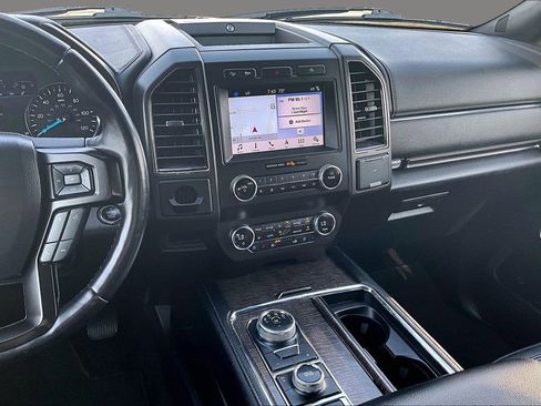 Used 2019 Ford Expedition Max Limited AWD/4WD image 3
