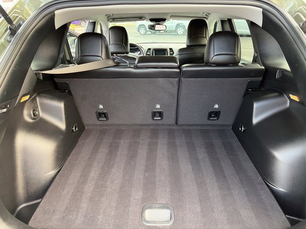 Certified 2021 Jeep Cherokee Latitude Lux FWD image 13