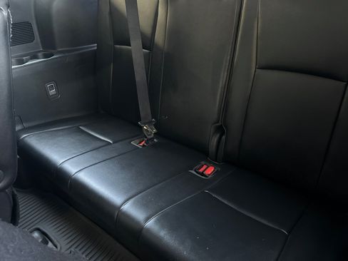 Certified 2021 Toyota Highlander XLE FWD image 14