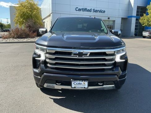 Used 2023 Chevrolet Silverado 1500 High Country w/ Technology Package AWD/4WD image 4