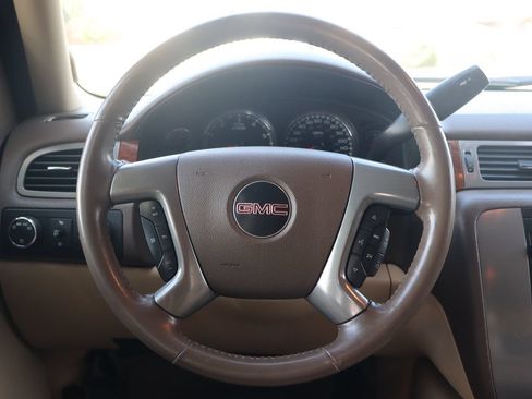 Used 2008 GMC Yukon SLT AWD/4WD image 18