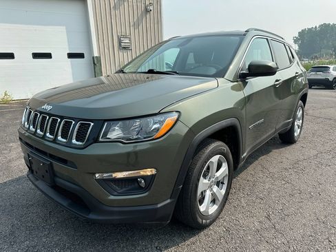 Certified 2020 Jeep Compass Latitude AWD/4WD image 9