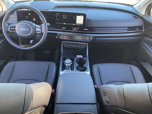 New 2026 Kia Carnival SX Prestige image 13