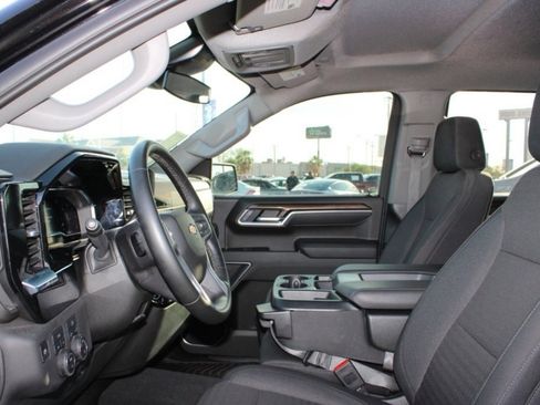 Used 2021 Chevrolet Silverado 1500 LTZ image 16