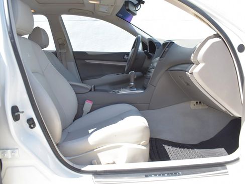 Used 2012 INFINITI G37 Journey w/ Premium Pkg RWD image 25