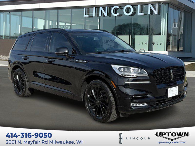 Certified 2023 Lincoln Aviator Reserve w/ Equipment Group 201A AWD/4WD image 1
