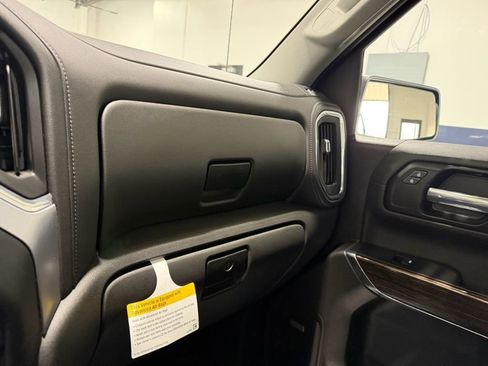 Used 2021 GMC Sierra 1500 Elevation w/ Preferred Package AWD/4WD image 25