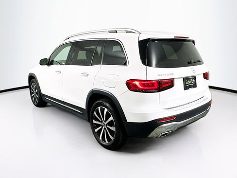 Used 2023 Mercedes-Benz GLB 250 image 5