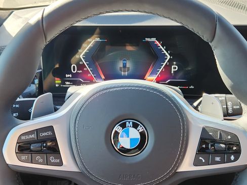 New 2026 BMW X5 xDrive40i w/ M Sport Package AWD/4WD image 12