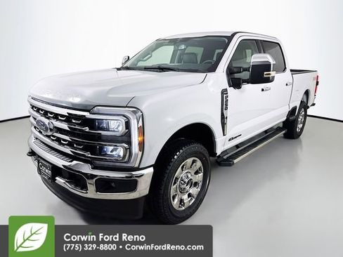 New 2026 Ford F250 Lariat w/ Chrome Package image 3
