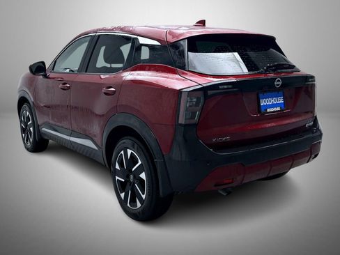 Certified 2025 Nissan Kicks SV image 7