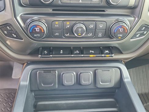 Used 2018 Chevrolet Silverado 1500 LTZ w/ LTZ Plus Package image 19